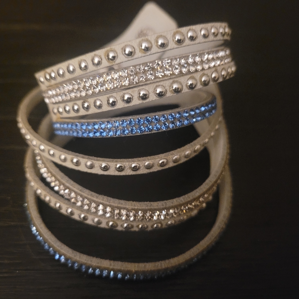 Brand new adjustable bracelet
